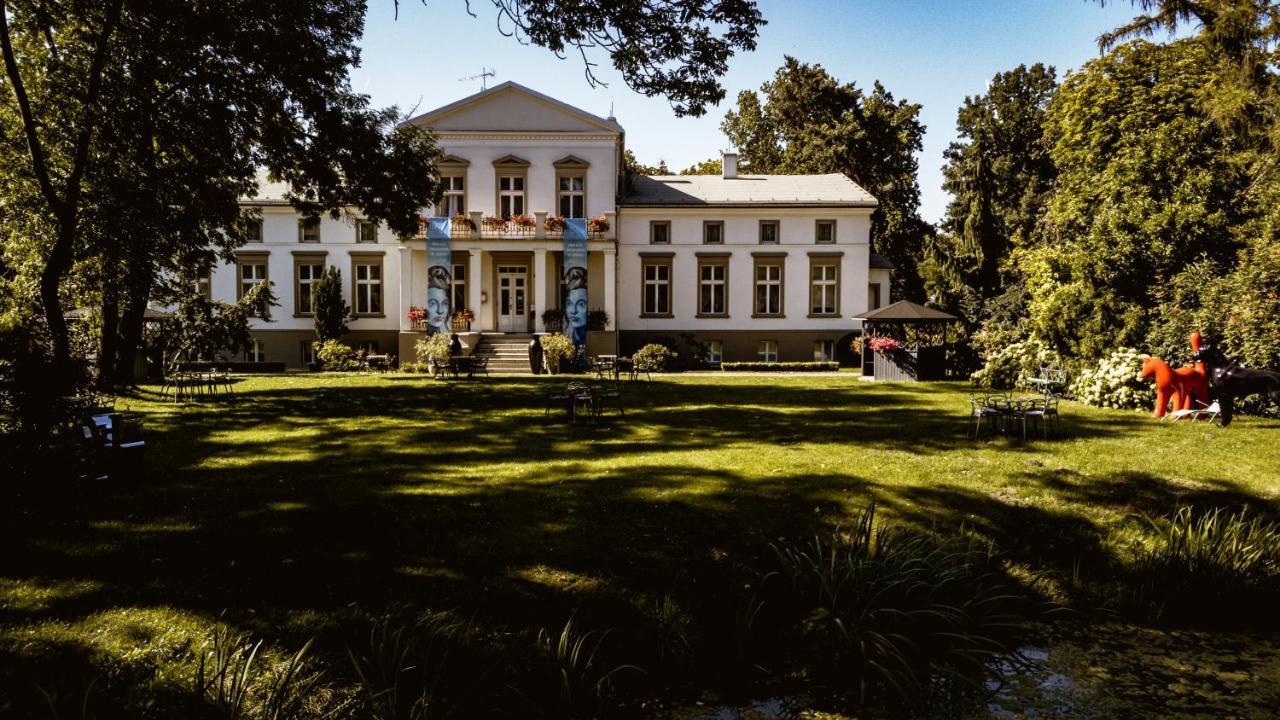 Dwor Podstolice - House Of Rosenthal Villa Kültér fotó